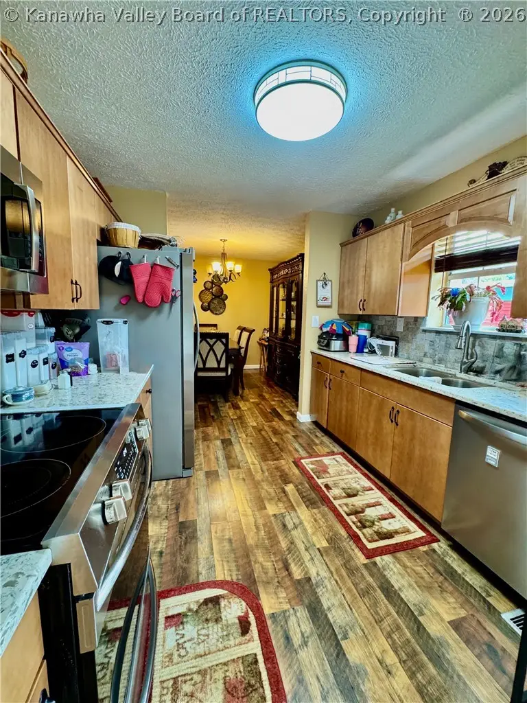 67 Harrisburg Avenue, Chapmanville, WV 25508 - #3