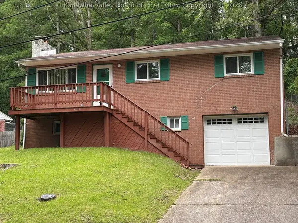 833 Daverton Road, South Charleston, WV 25303