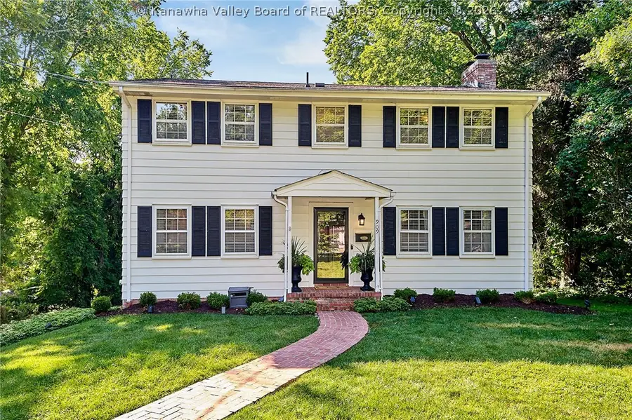 909 Chestnut Road, Charleston, WV 25314 - #3