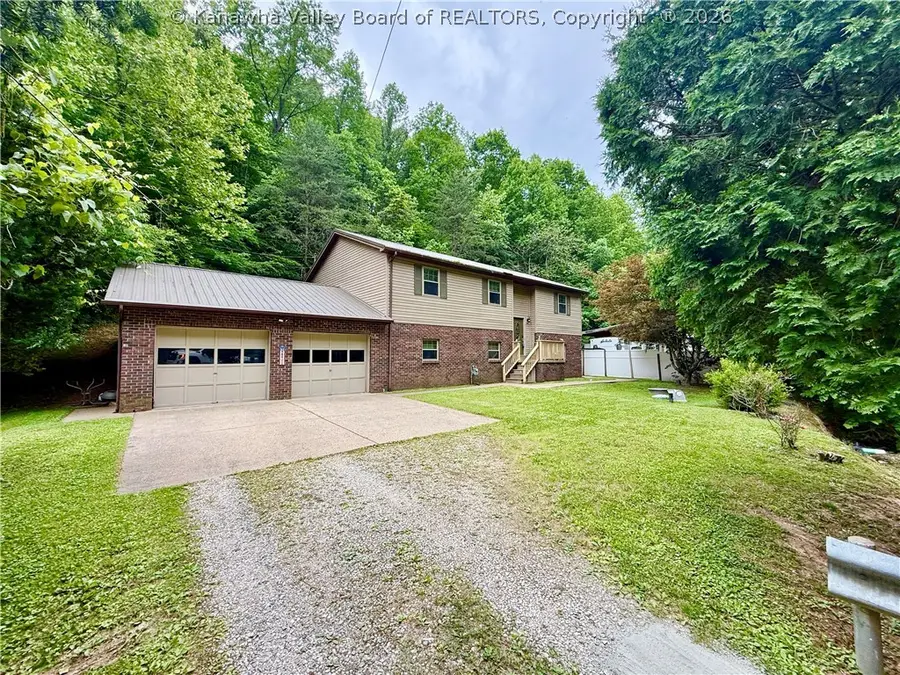 1432 New Hope Road, Elkview, WV 25071 - #2