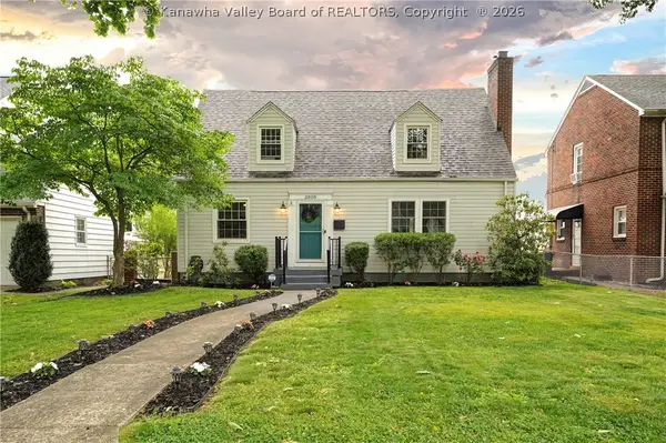 3808 Washington Avenue Se, Charleston, WV 25304