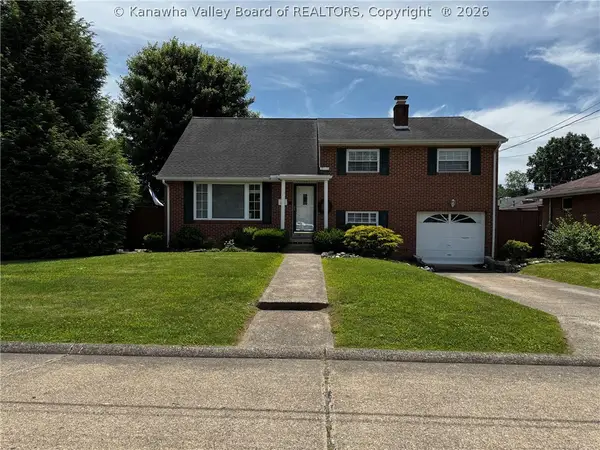 1939 Lincoln Avenue, St Albans, WV 25177