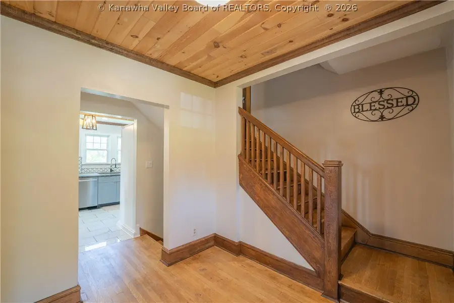 929 Greendale Drive, Charleston, WV 25302 - #3
