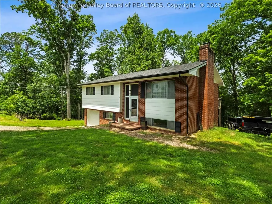 811 Mcnabb Heights Drive, Elkview, WV 25071 - #3
