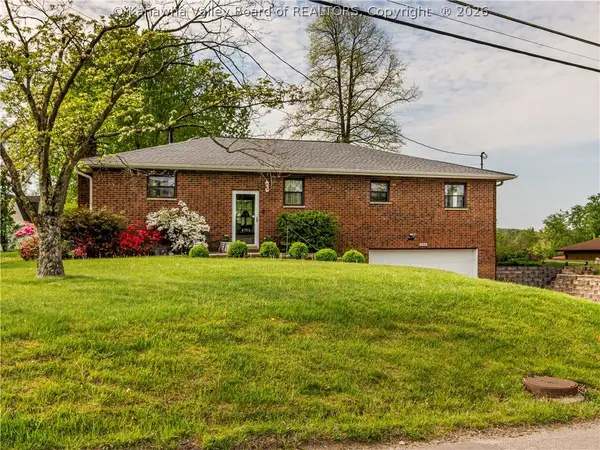 2029 Mount Vernon Road, Hurricane, WV 25526