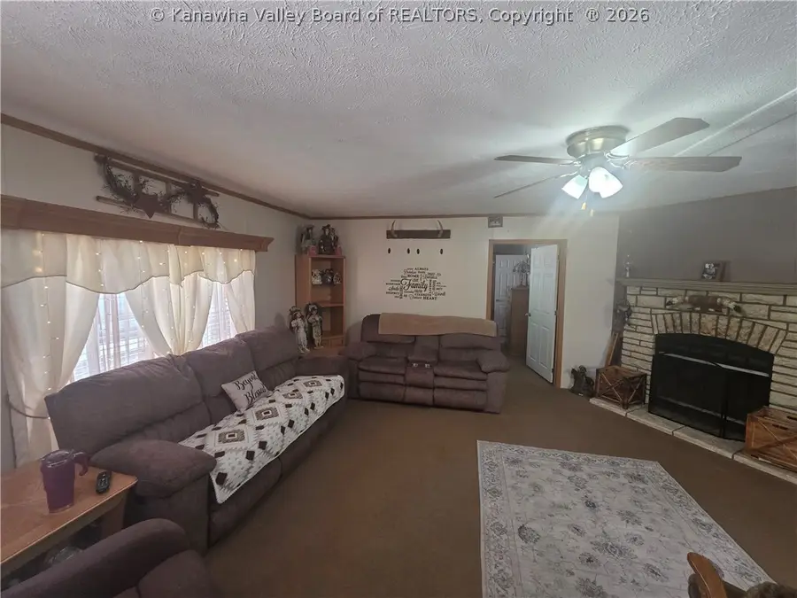 162 Pine Grove Drive, Culloden, WV 25510 - #2