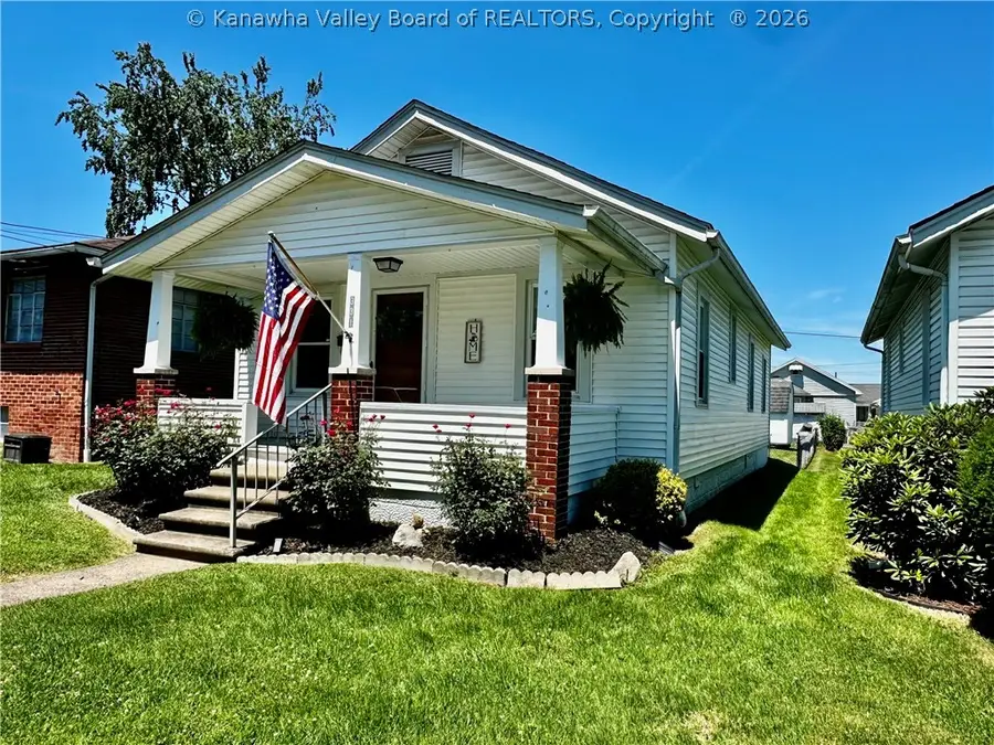 331 17th Street, Dunbar, WV 25064 - #3