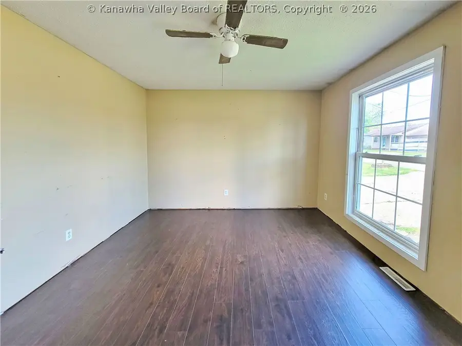 116 Burgess Drive, Spencer, WV 25276 - #2