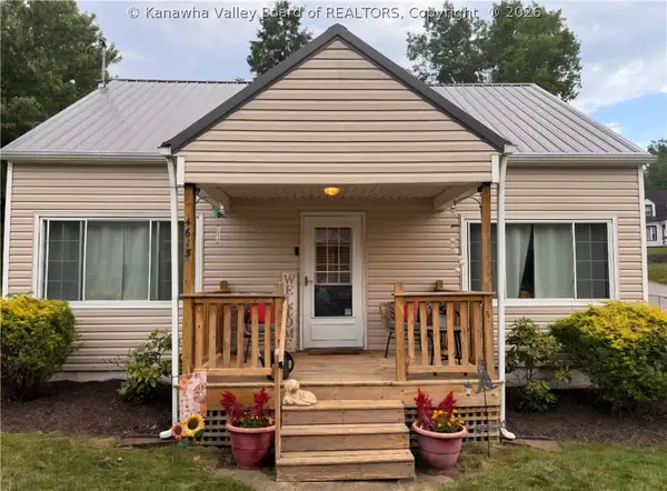 4615 Young Street, South Charleston, WV 25309