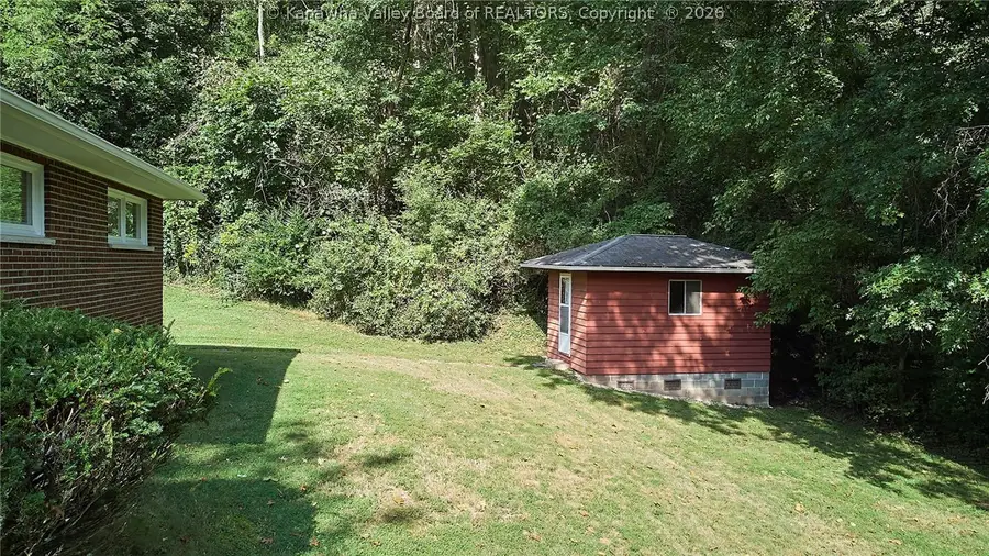 507 Orchard Avenue Se, Saint Albans, WV 25177 - #3