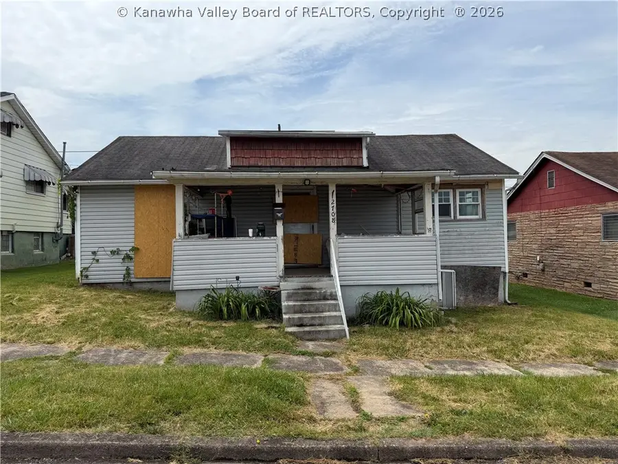 2708 27th Street, Nitro, WV 25143 - #2