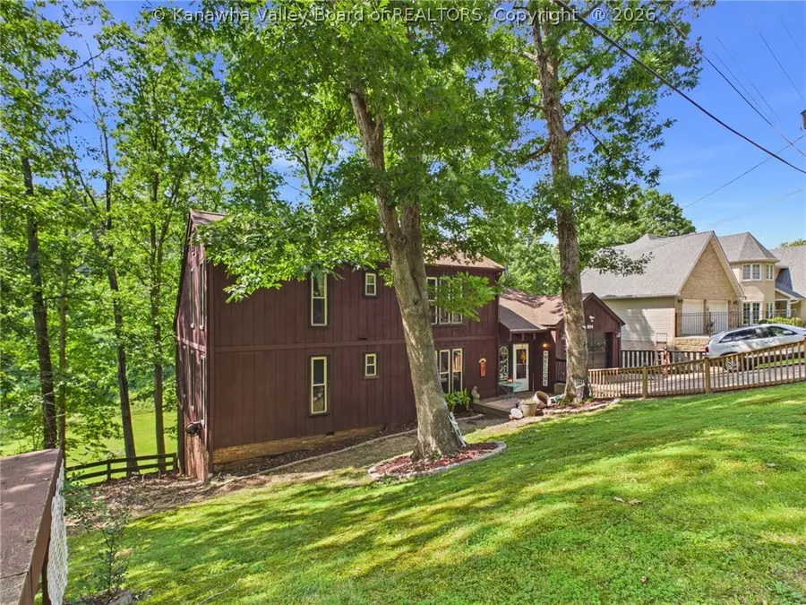 804 Evergreen Circle, Poca, WV 25159 - #3