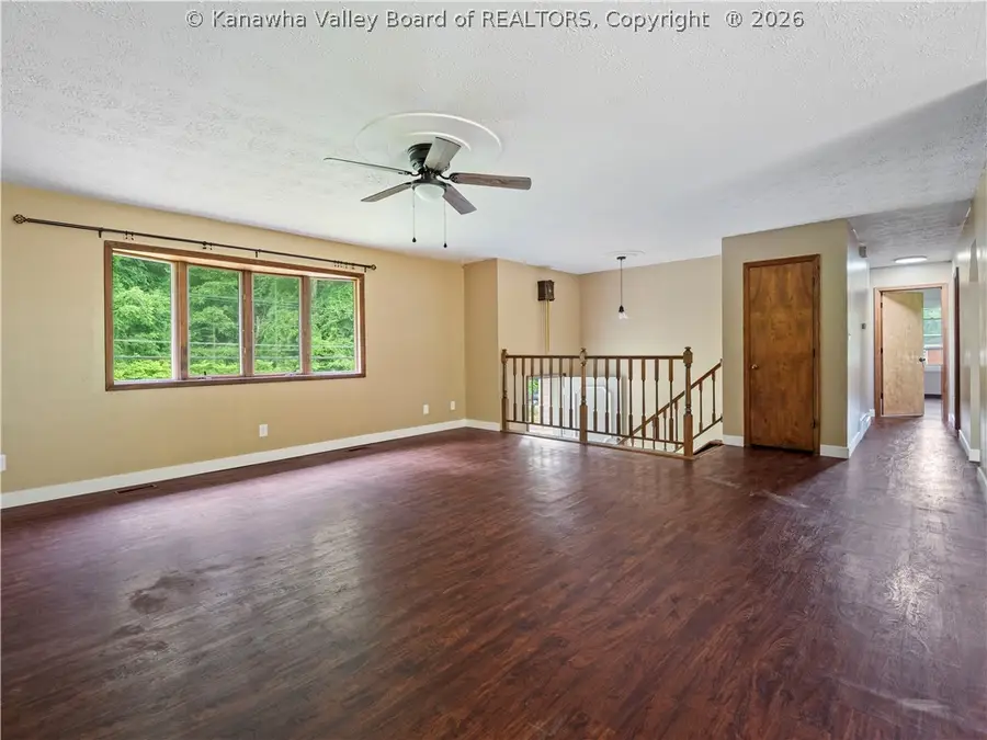 1800 Sugar Creek Drive, Charleston, WV 25387 - #3