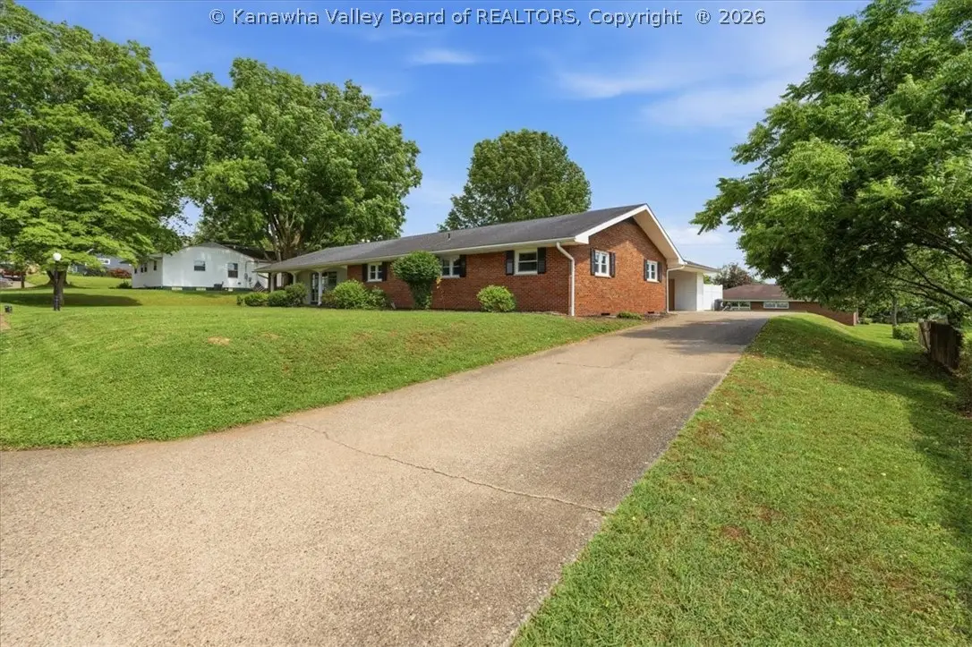 804 South Ritchie Avenue, Ravenswood, WV 26164 - #1