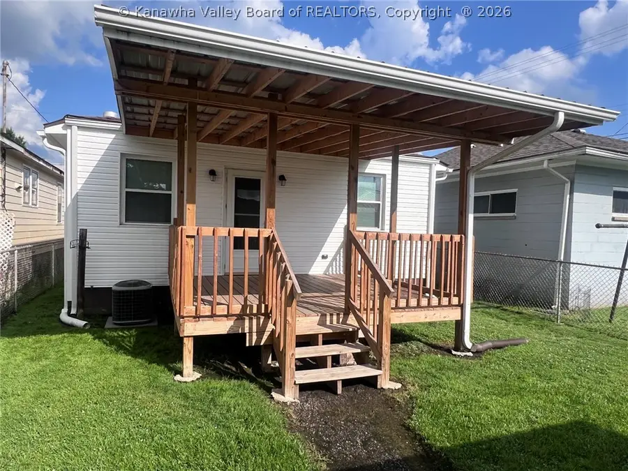 403 17th Street, Dunbar, WV 25064 - #2