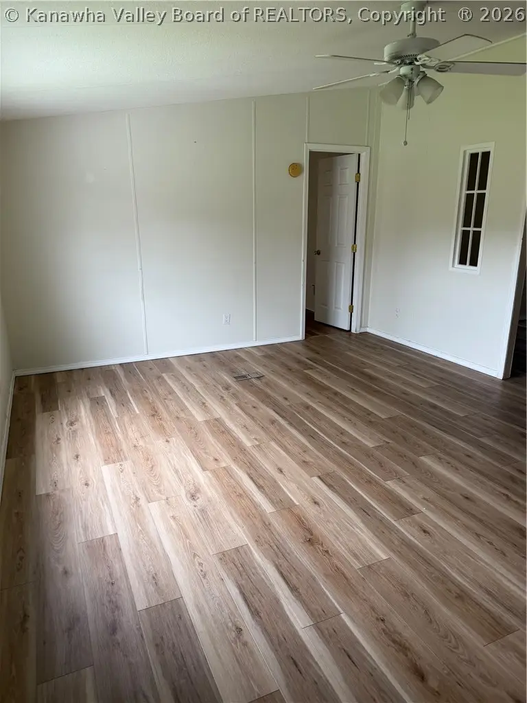 406/ 410 Harbour Lane, Hurricane, WV 25526 - #2