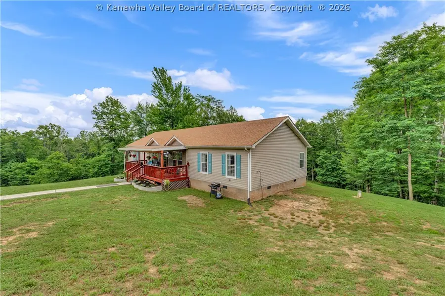 2276 1st Creek Road, Kenna, WV 25248 - #2
