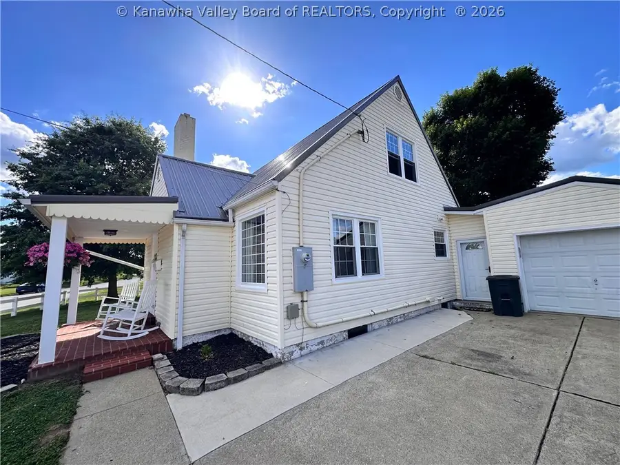 903 Mossman Circle, Point Pleasant, WV 25550 - #2