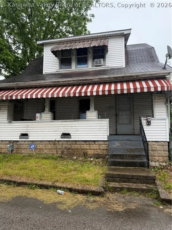 221 Russell Street, Charleston, WV 25302