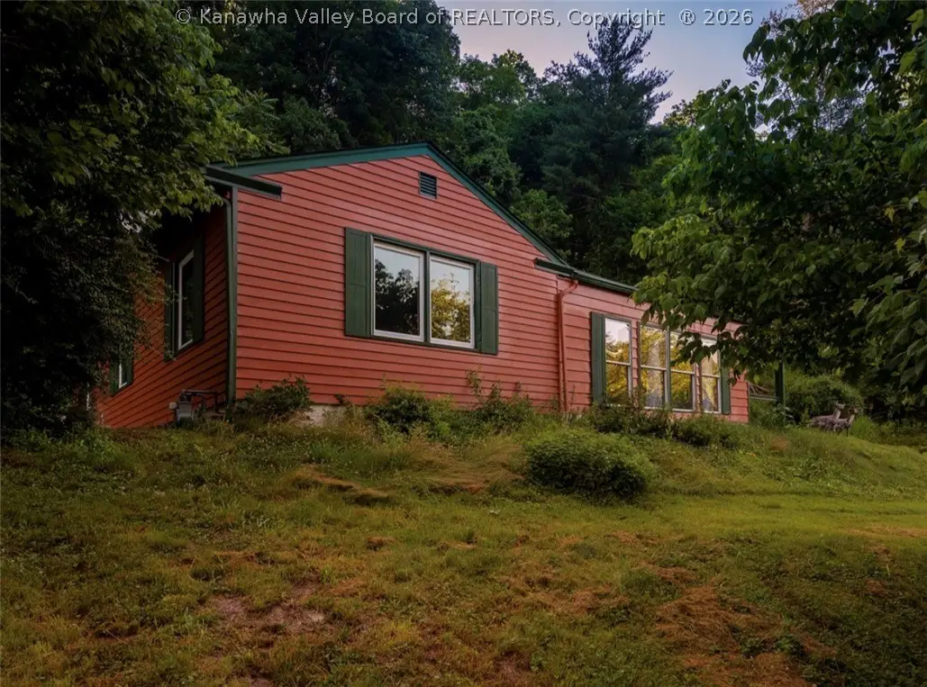 247 Upper Falcon Drive, Charleston, WV 25312 - #1