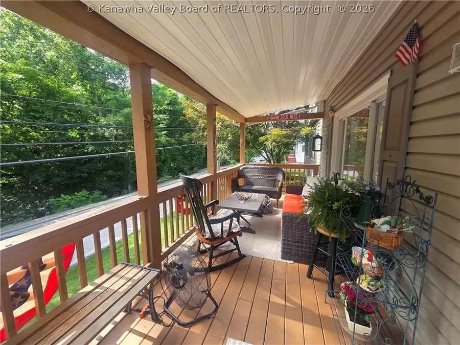 1512 Valley Drive, South Charleston, WV 25303 - #3