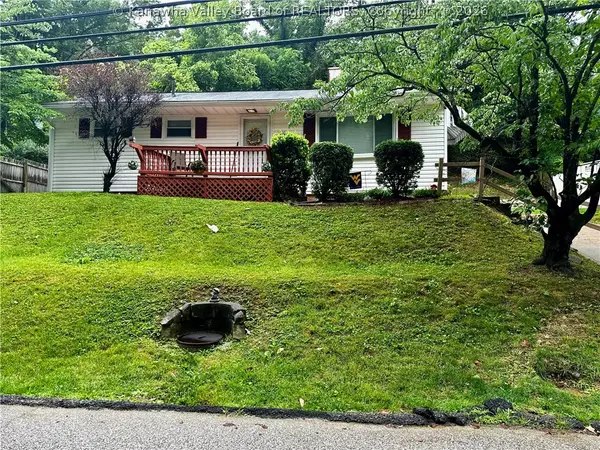 1510 Valley Drive, South Charleston, WV 25303