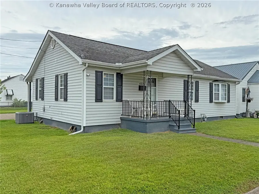 437 21st Street, Dunbar, WV 25064 - #2
