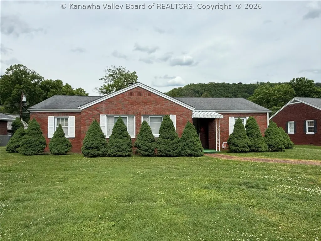 5104 Virginia Avenue Se, Charleston, WV 25304 - #1