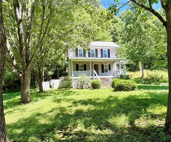 8438 Little Sandy Road, Ravenswood, WV 26164