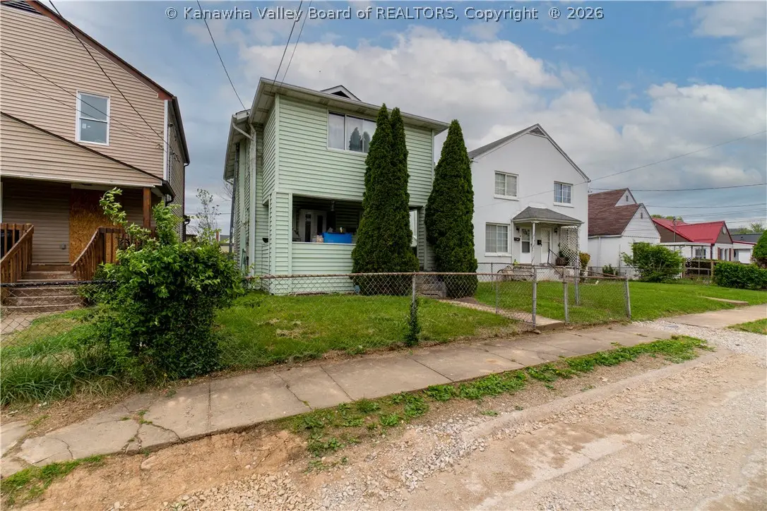 311 18th Street, Dunbar, WV 25064 - #1