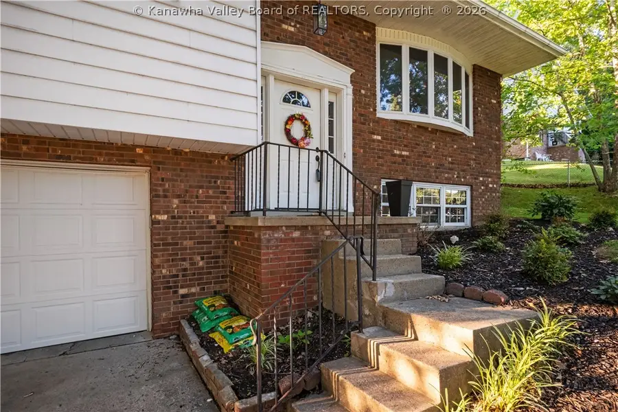 1109 Shamrock Road, Charleston, WV 25314 - #3