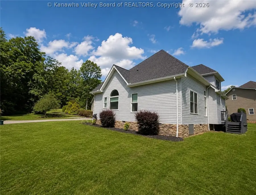 118 Mountain Meadow Road, Chapmanville, WV 25508 - #3