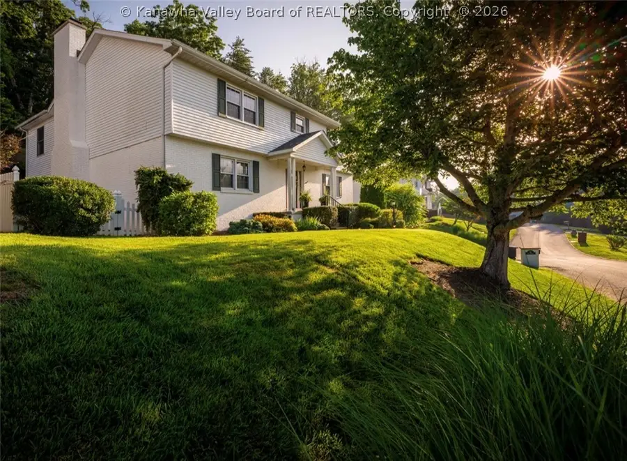 16 Carriage Road, Charleston, WV 25314 - #2