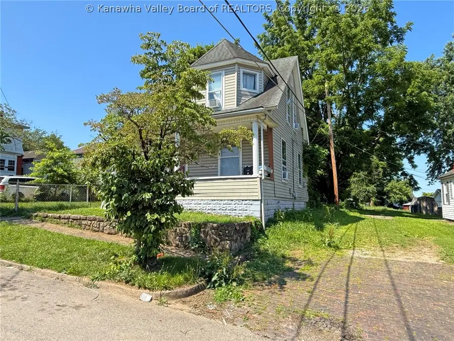 312 9th Street W, Huntington, WV 25704 - #3
