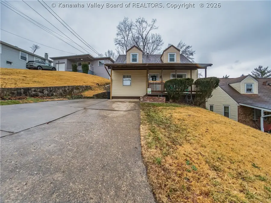 871 S Washington Street, Saint Albans, WV 25177 - #3