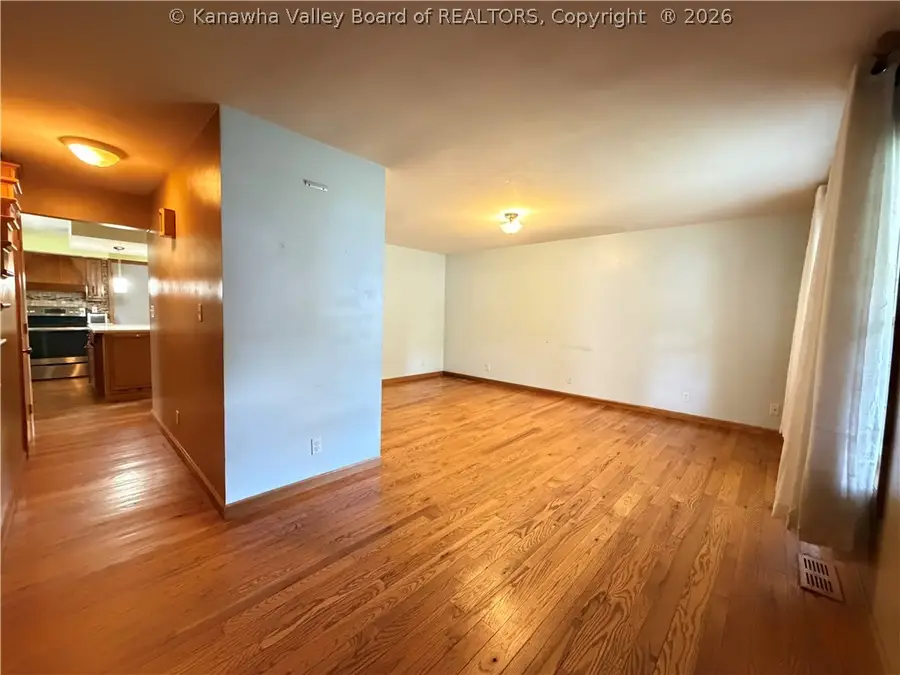 5609 Virginia Avenue, Charleston, WV 25304 - #3