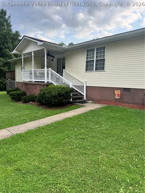 26 Ollie Street, Chapmanville, WV 25508