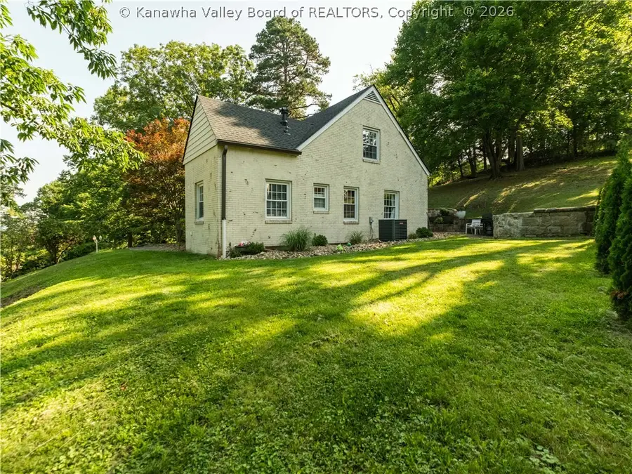1508 Thomas Circle, Charleston, WV 25314 - #3
