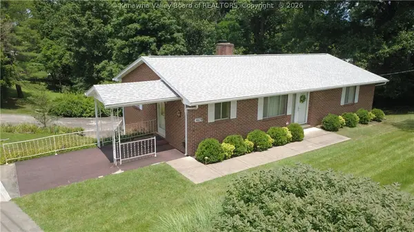 467 East Pea Ridge Road, Huntington, WV 25705