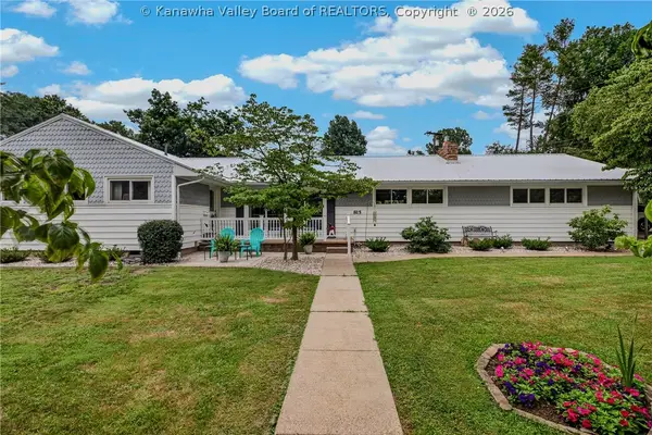 815 Sycamore Street, Ravenswood, WV 26164