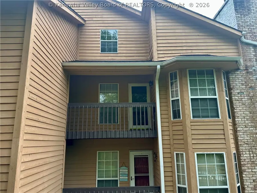 309 Oakbridge Drive, Hurricane, WV 25526 - #2