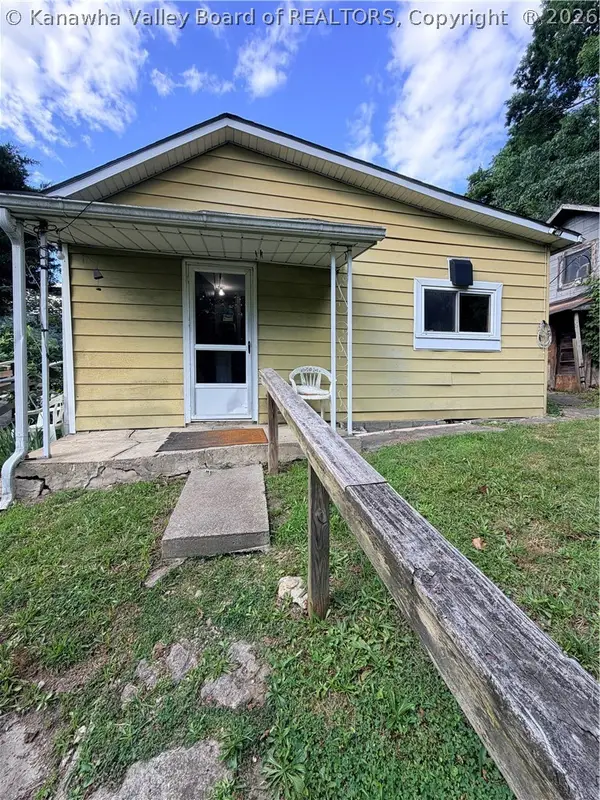61 Suncatcher Trail, Henlawson, WV 25624