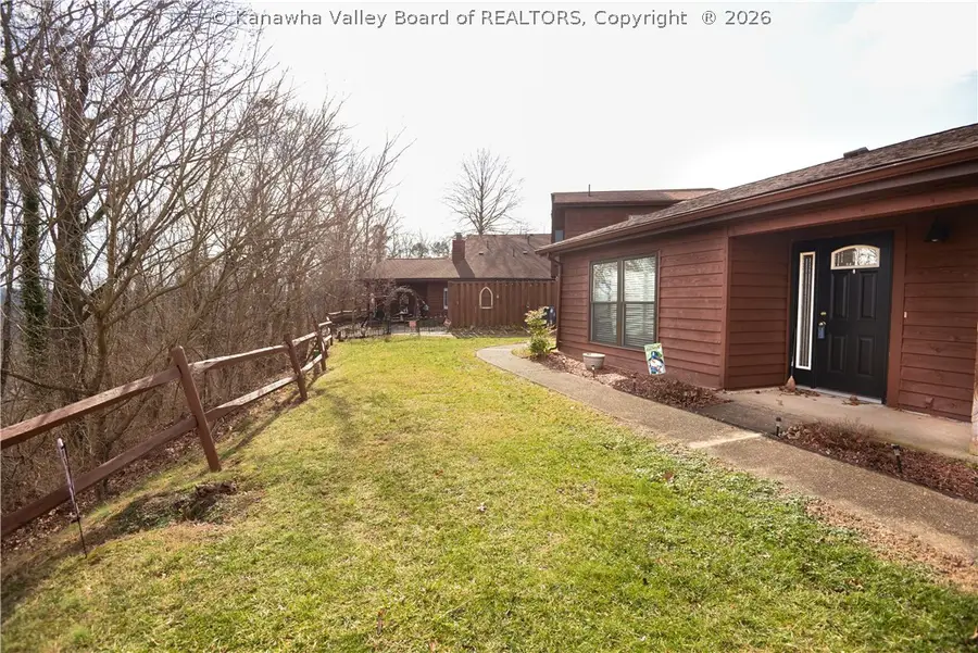 104 Trappers Place, Charleston, WV 25314 - #2