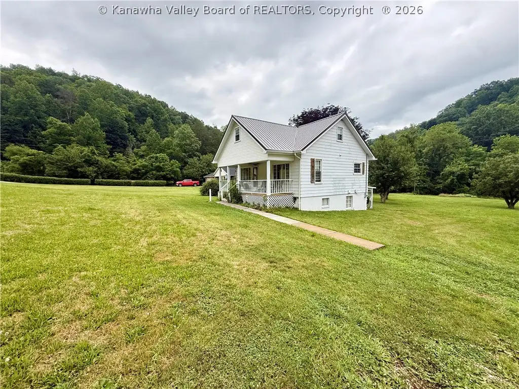 1663 Grapevine Road, Sissonville, WV 25320 - #1