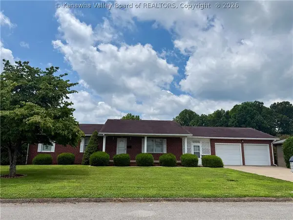 1244 Park Avenue, Ravenswood, WV 26164