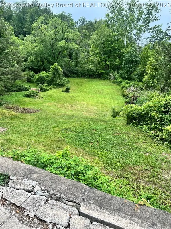 861 Mcqueen Boulevard, St Albans, WV 25177