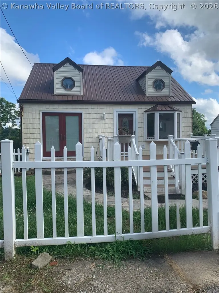 614 Piccadilly Street, Charleston, WV 25302 - #1