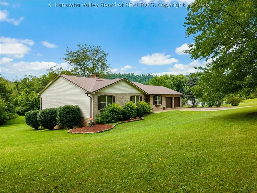 4081 Poca River Road S, Poca, WV 25159 - #2
