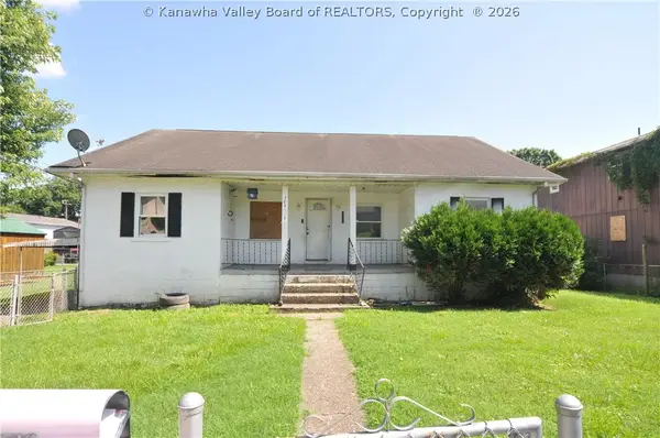 308 95th Street, Marmet, WV 25315