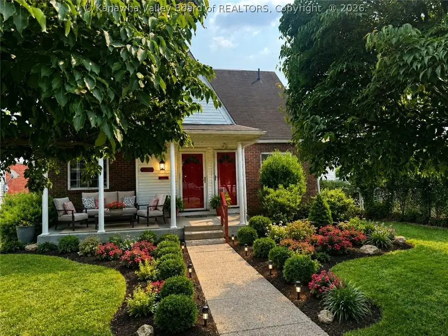3719 Noyes Avenue Se, Charleston, WV 25304 - #3